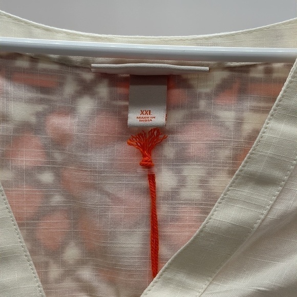 Women's Size XXL White TUNIC Pattern Clean CLOSE OUT Breathable Fashion Fancy - Picture 3 of 3